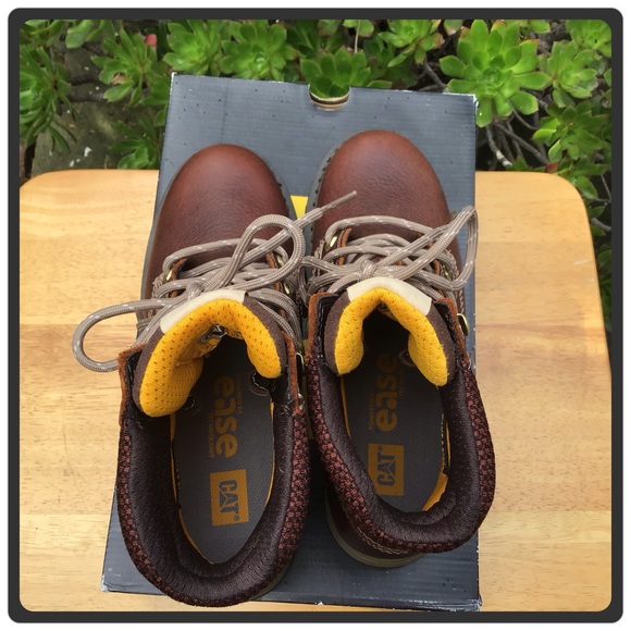 Caterpillar Paisley work boots, 6.5 wide - Picture 8 of 12